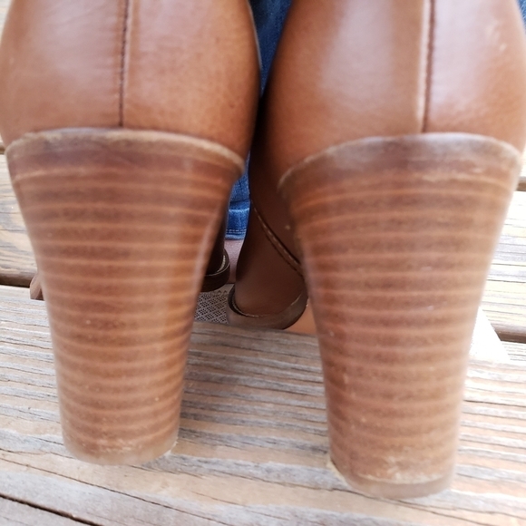 Coach Meredith Signature Soft Leather Heeled Boots Italy 7 VGUC - Picture 11 of 16